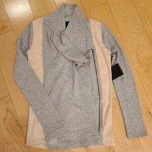 NWT Cardigan Sweatshirt Womens XS